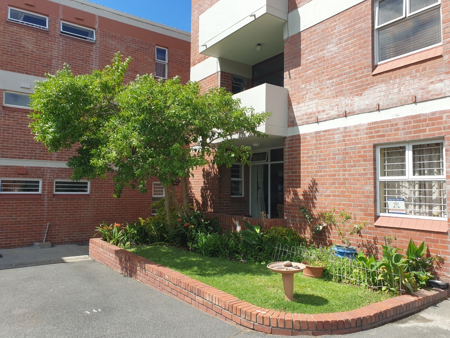 To Let 2 Bedroom Property for Rent in Diep River Western Cape